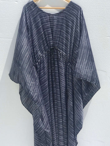 Kaftan - Black and White Stripes - Front String tie - Satin - L - TARU Clothing